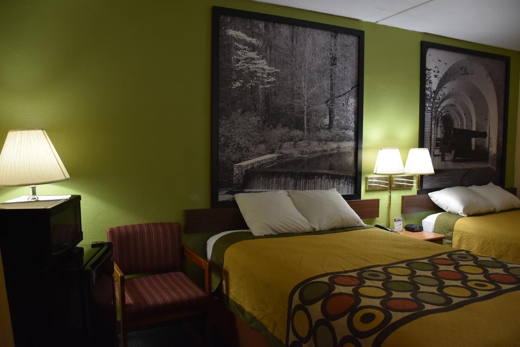 Super 8 By Wyndham Tifton Exterior foto