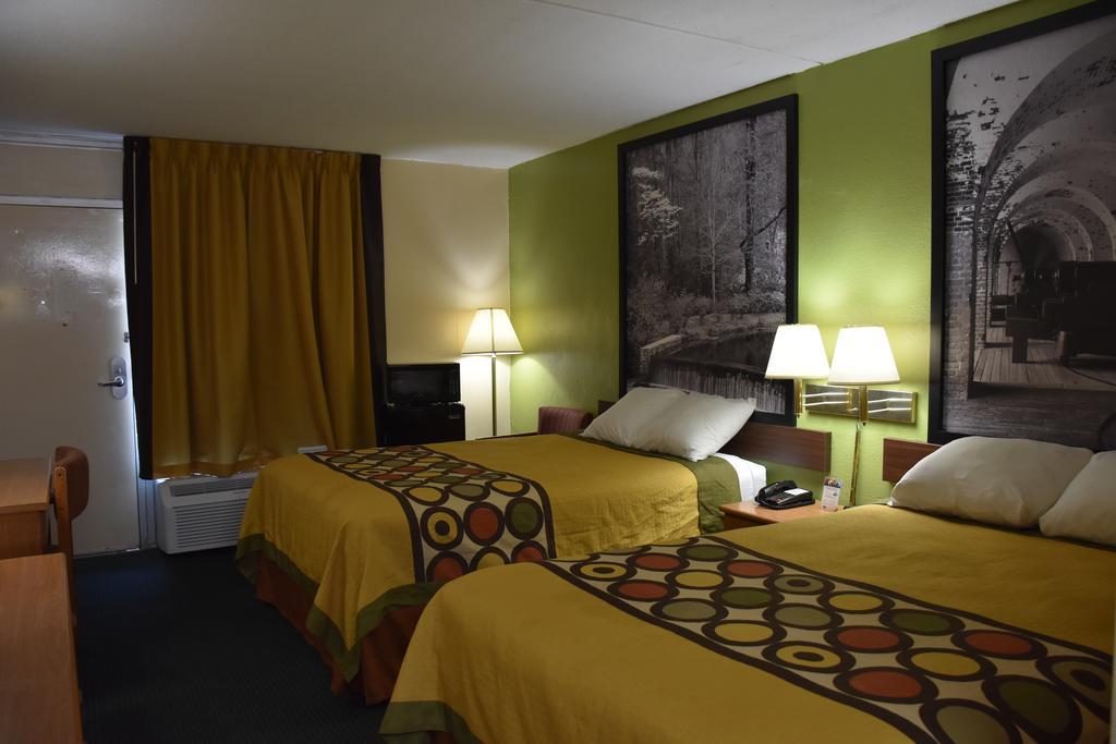 Super 8 By Wyndham Tifton Exterior foto